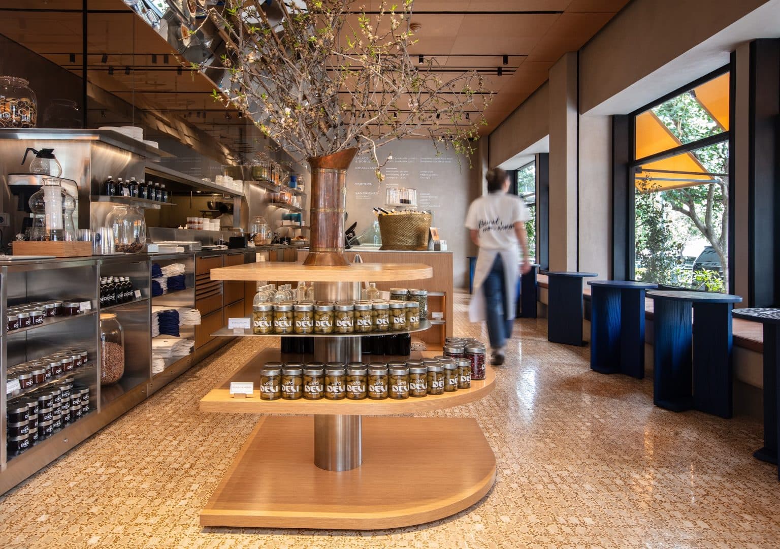 Em Sherif Deli, Downtown