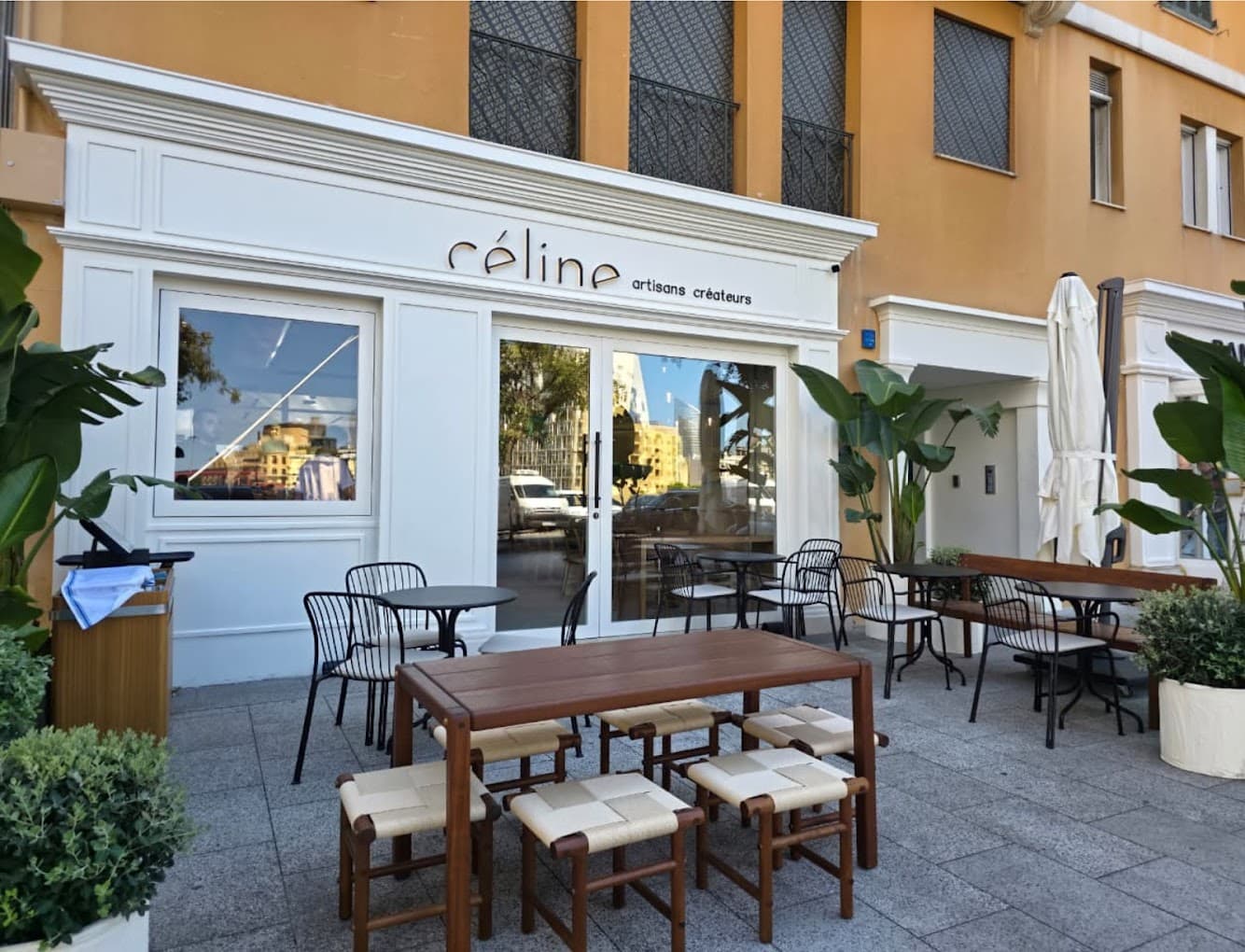 Céline, Saifi Village